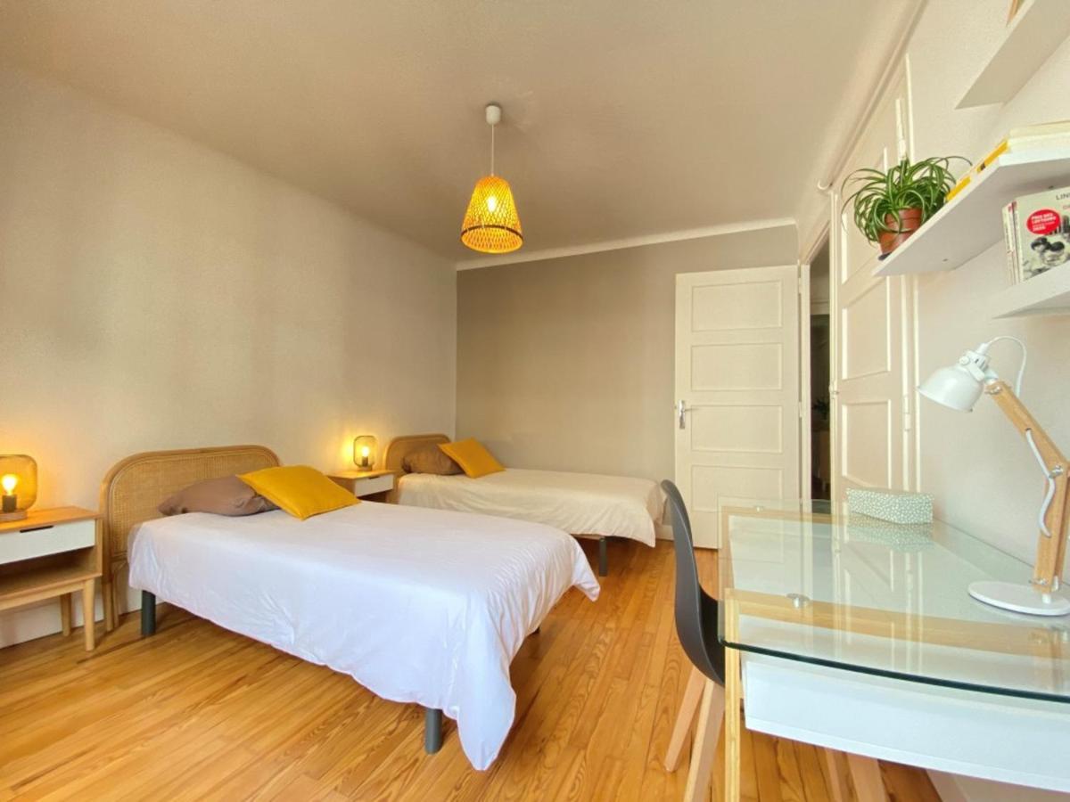 Charmant T3 Renove En Centre-Ville D'Annecy Avec Balcon, Ascenseur Et Parking Prive - Fr-1-432-83 Buitenkant foto